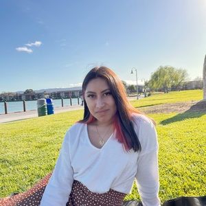 Meet your Posher, Lucy